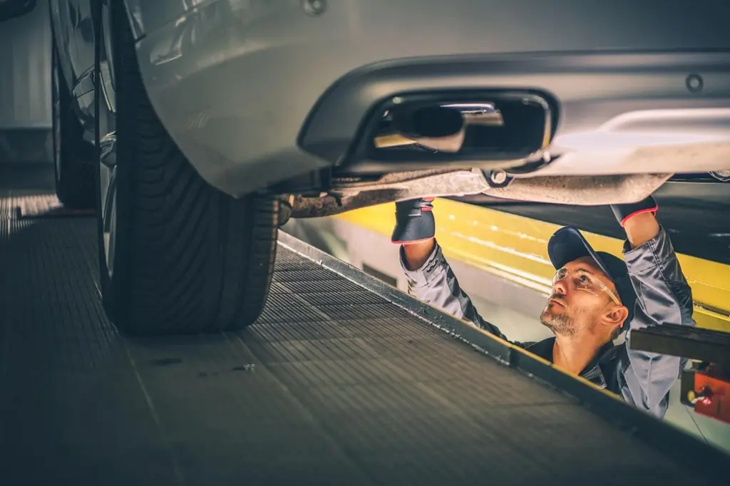 Onderhoud 1 - Carline Automotive Almere Onderhoudservice Carline Automotive